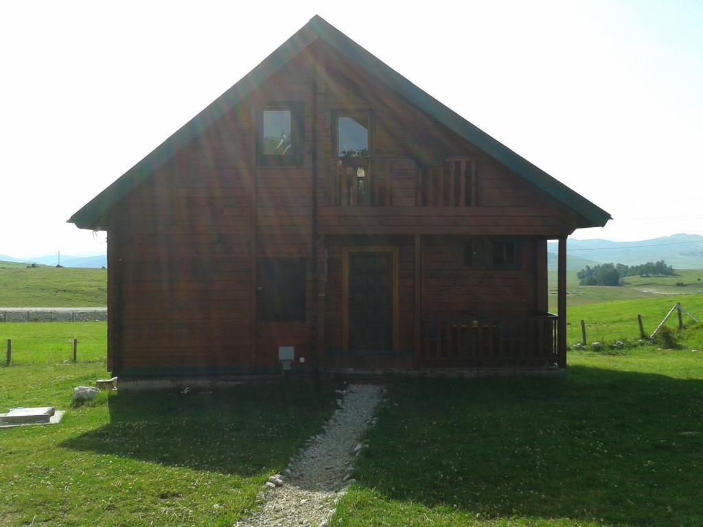 Boskovica Brvnare Guest House ชาเบลียค ภายนอก รูปภาพ